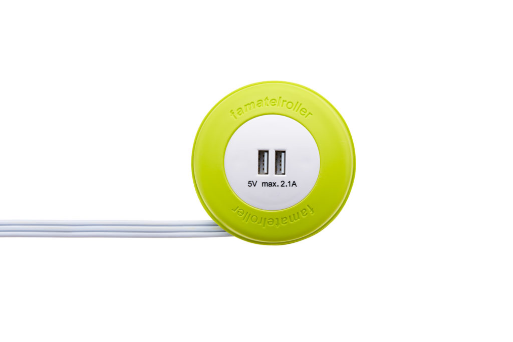 Convenient and Portable dual USB power hub charger adapter