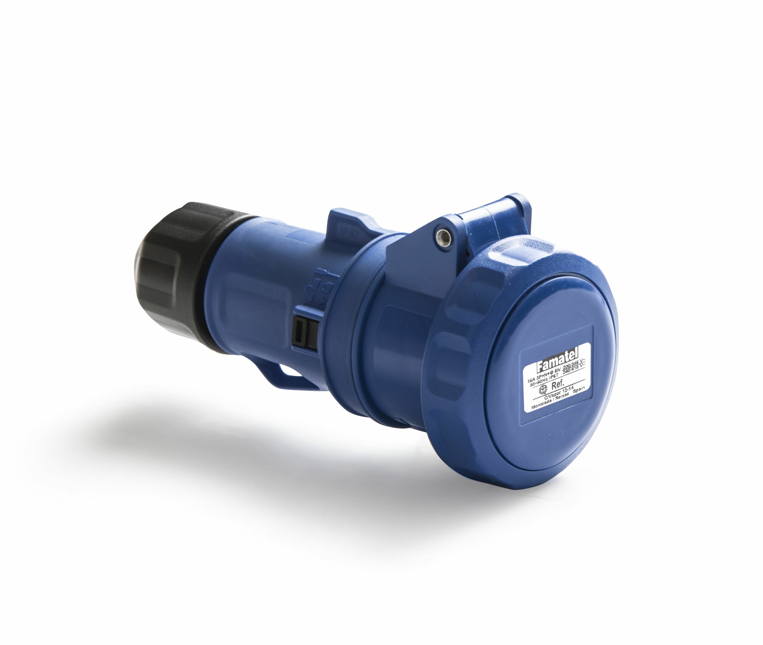 Industrial sockets and plugs