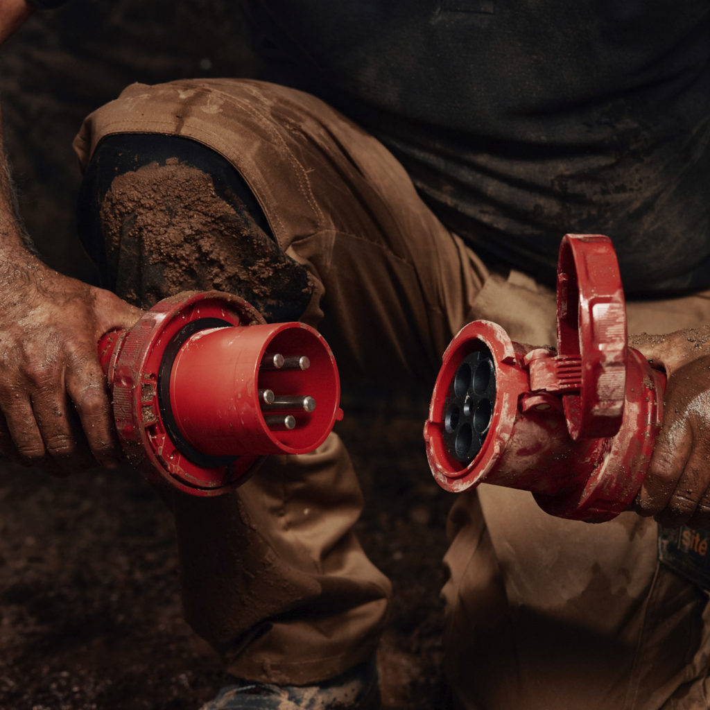 Solutions for extreme environments Industrial plugs and sockets SpeedPro